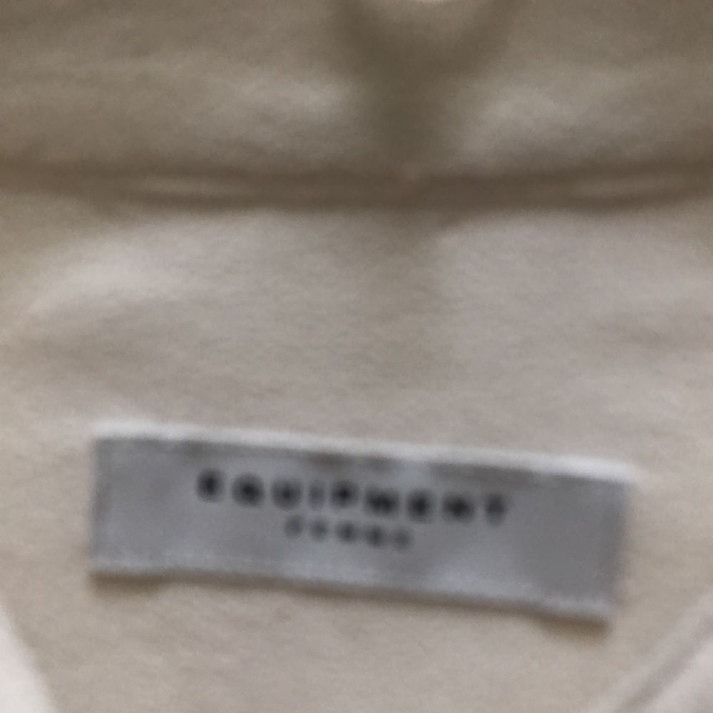 EUC Equipment Alex Ivory white Button shirt Blouse Small - Picture 5 of 9